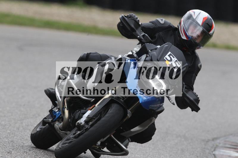 /Archiv-2025/10 23.04.2025 Cornu Master School ADR/rot-rouge/55